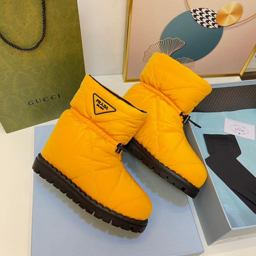 PRD Pillo w Ugg  Boots  4 color 's