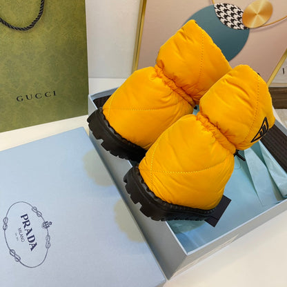 PRD Pillo w Ugg  Boots  4 color 's