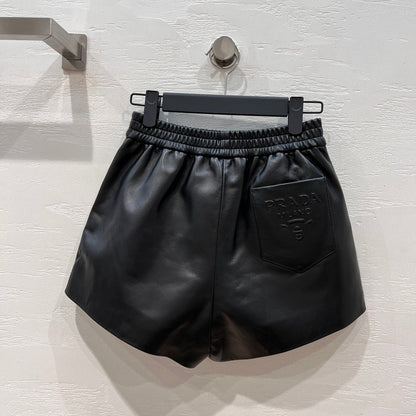 PRD Shorts Woman Leather