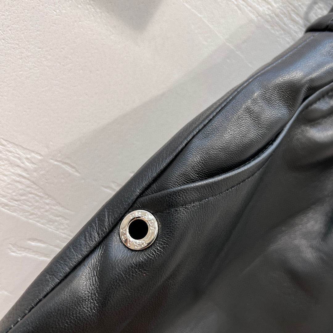 PRD Shorts Woman Leather