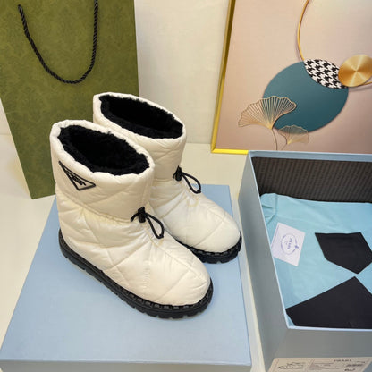 PRD Pillo w Ugg  Boots  4 color 's