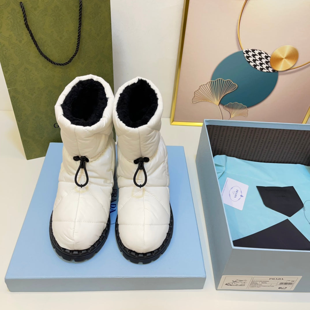 PRD Pillo w Ugg  Boots  4 color 's