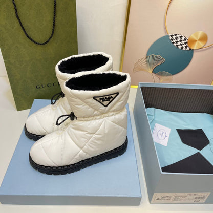 PRD Pillo w Ugg  Boots  4 color 's
