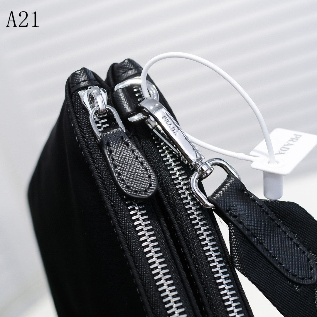 PRD  Bag Black 24 cm