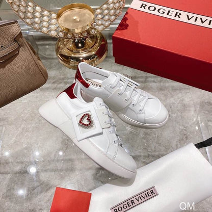 ROGER VI Sneakers Runner Woman