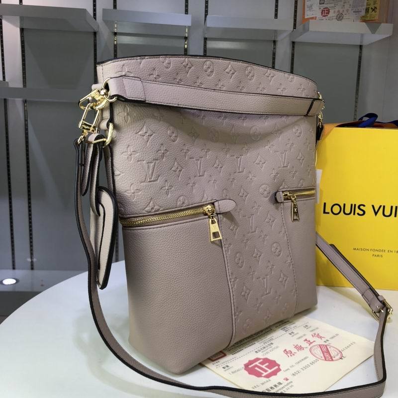 LU Bag Melie Beige