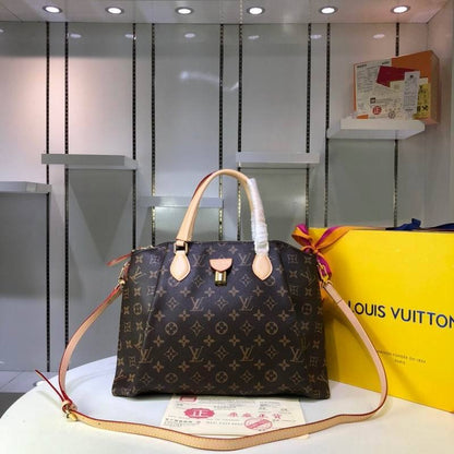 LU Bag Rivoli Mono