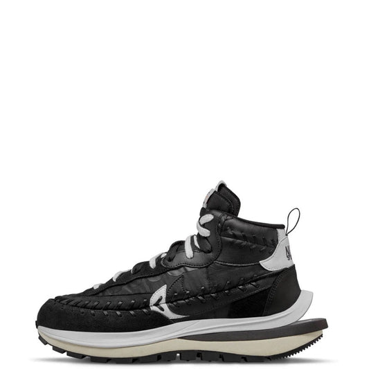 N*KE  Sneakers Sacai J P Gaultier   46 Black
