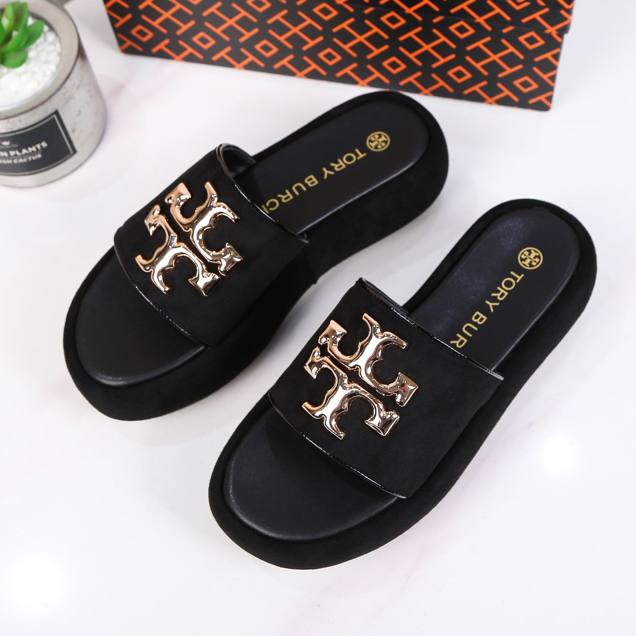 TORY BUR  Slippers  4 Color's