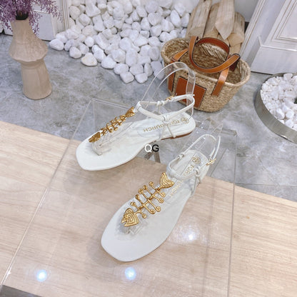 TORY BUR Sandals   Flat Fish