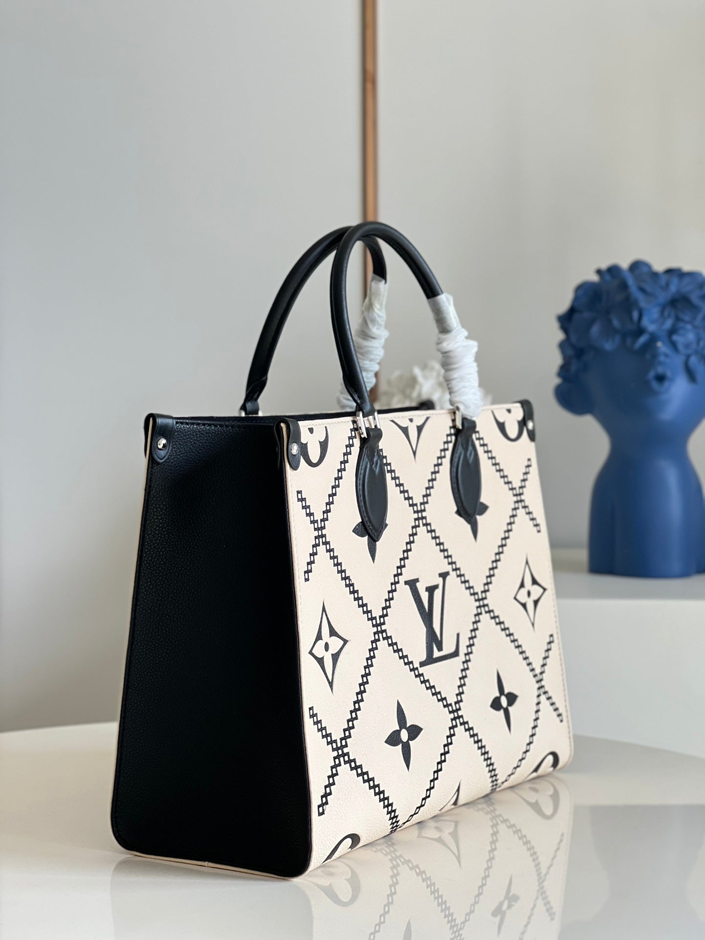 LU Bag ONTHEGO 34 cm