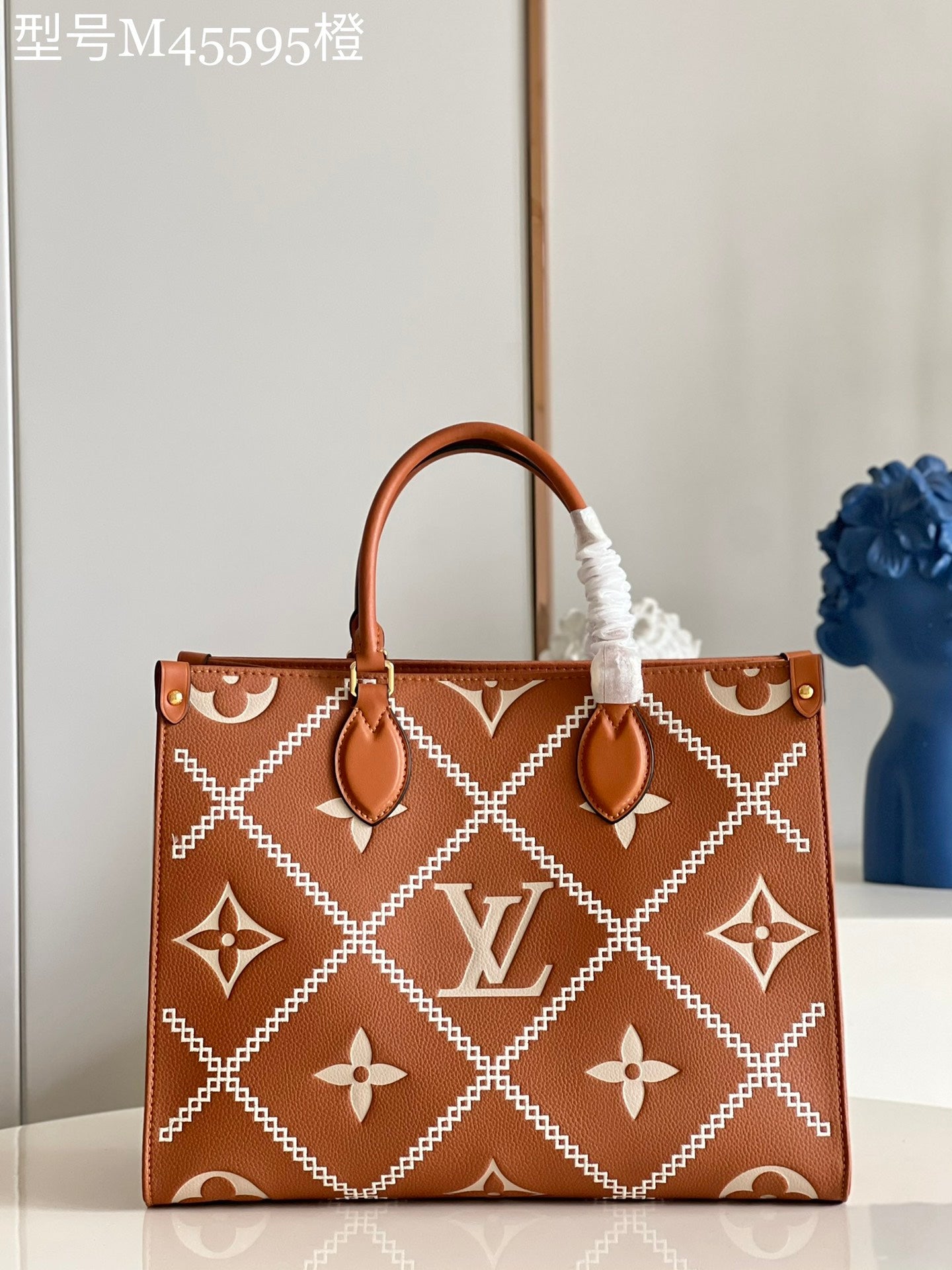 LU Bag ONTHEGO 34 cm
