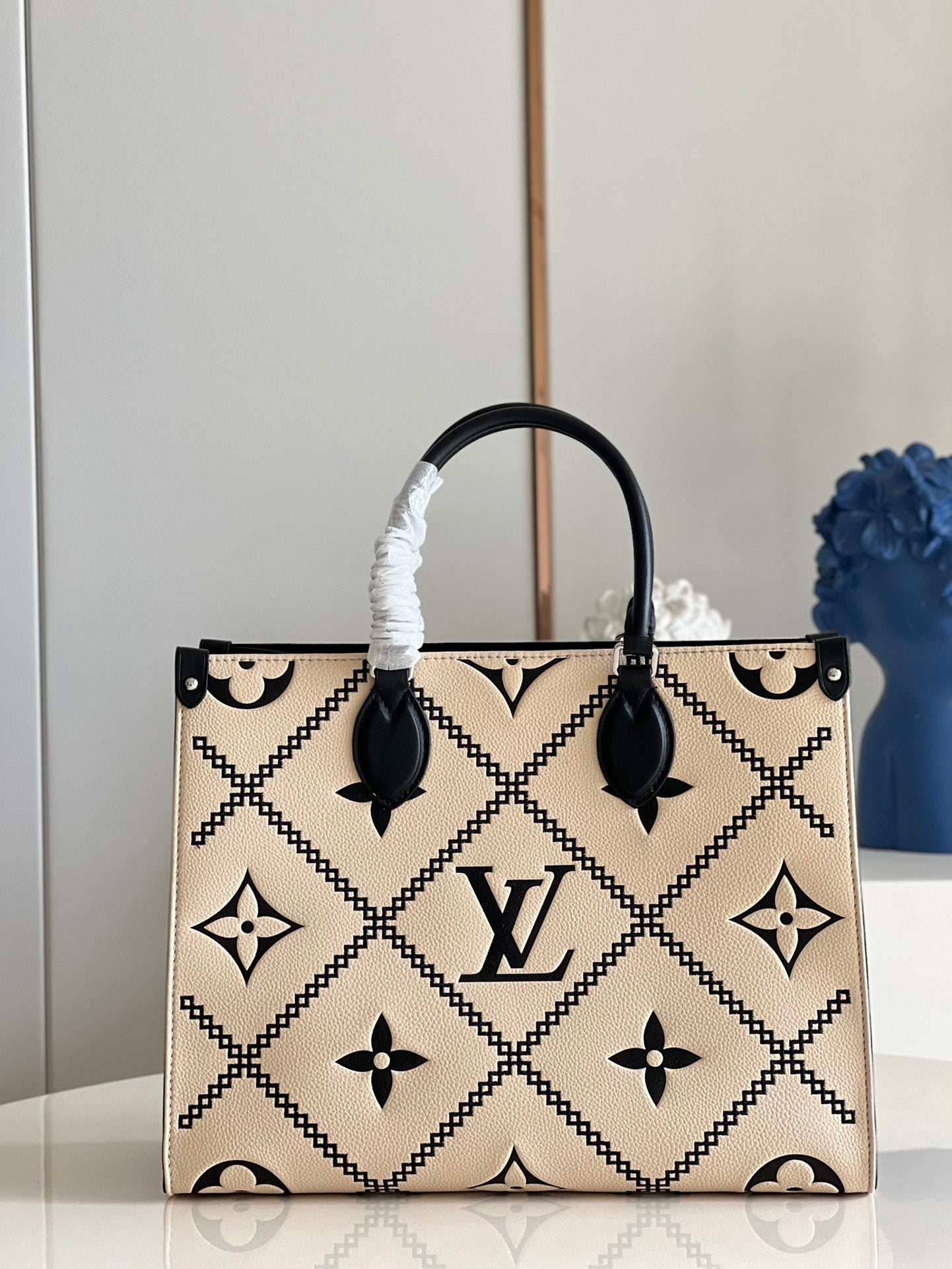 LU Bag ONTHEGO 34 cm