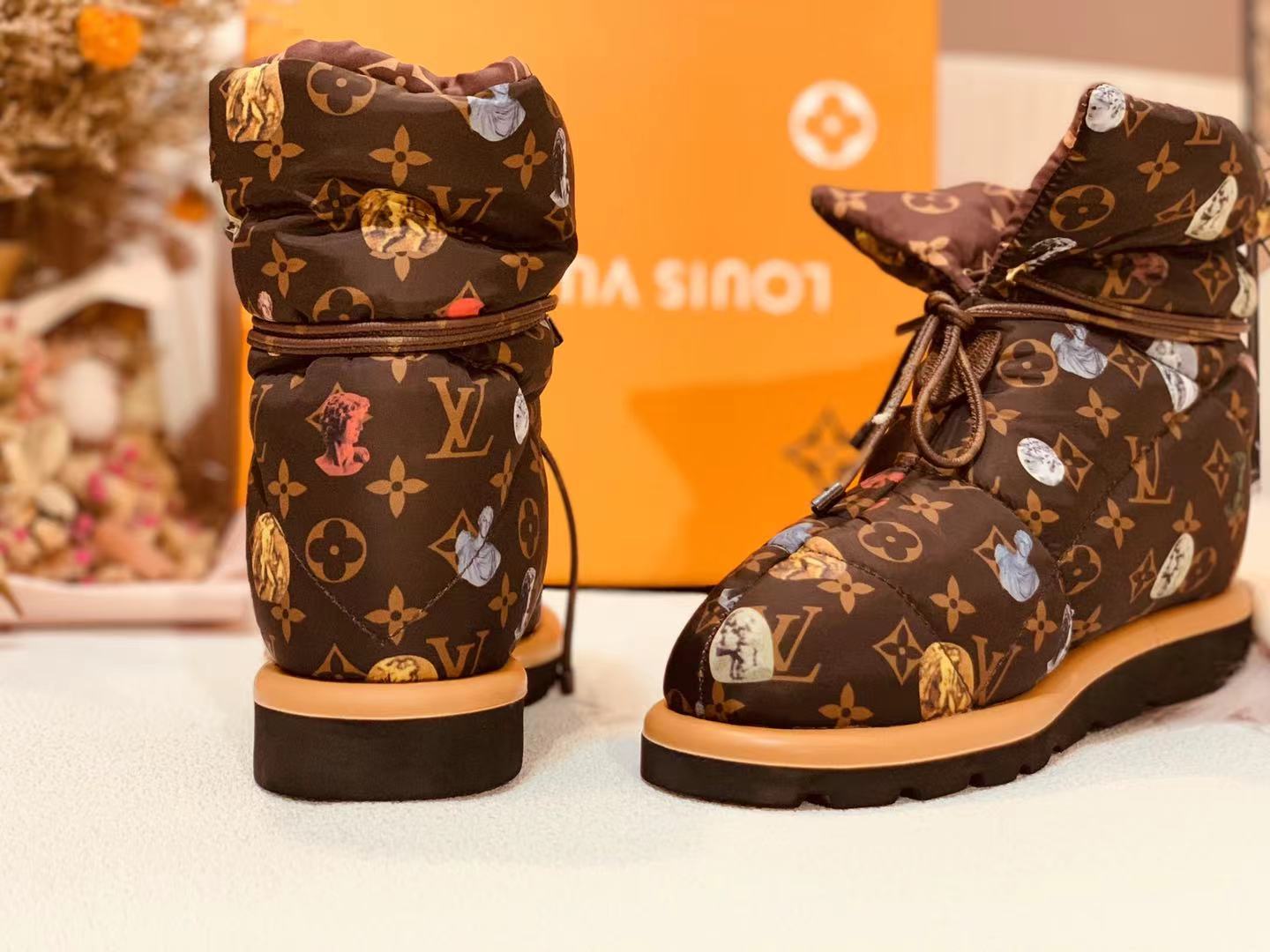 LU UGG Boots Pillo w 2 Color 's