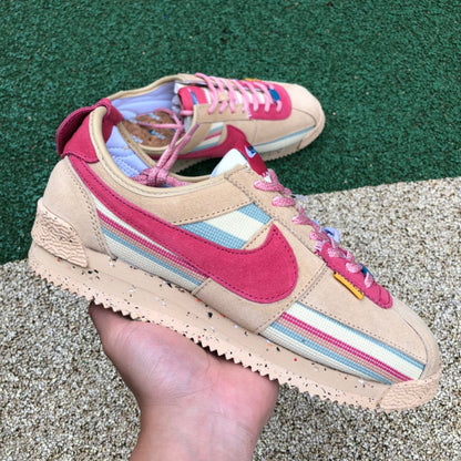 N*KE  Dunk Cortez Sneakers