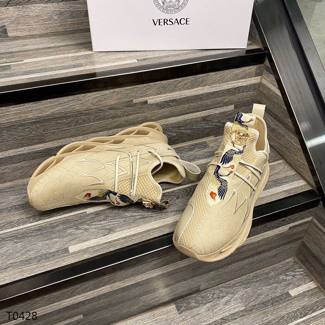 VRC Sneakers