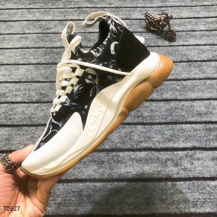 VRC Sneakers  Black