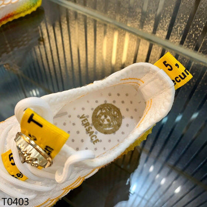 VRC Sneakers