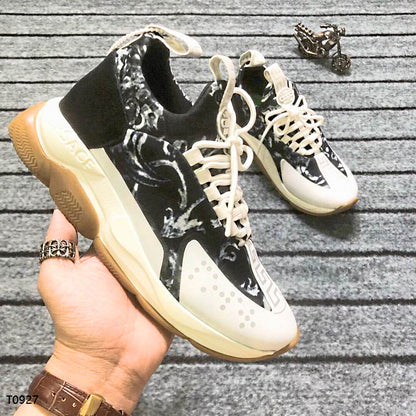 VRC Sneakers  Black