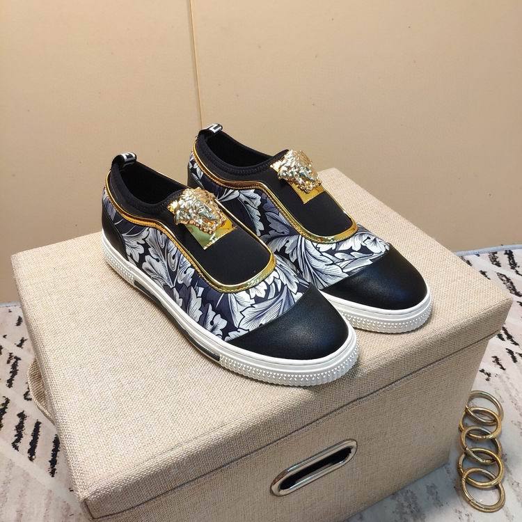 VRC Sneakers