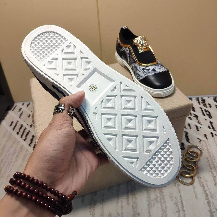VRC Sneakers