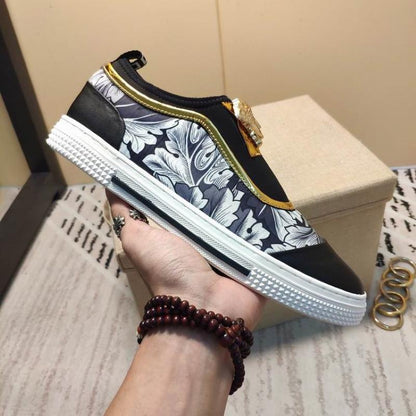 VRC Sneakers