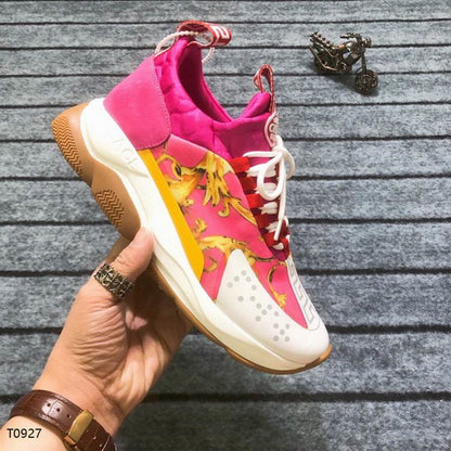 VRC Sneakers