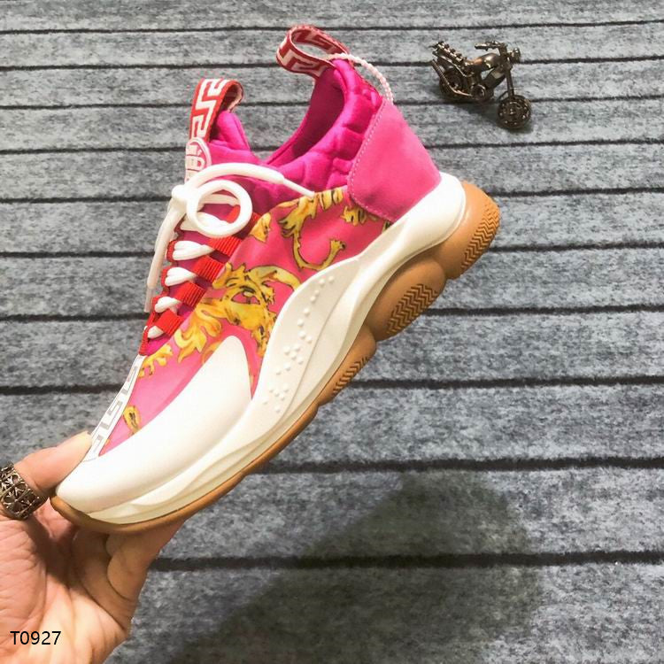 VRC Sneakers