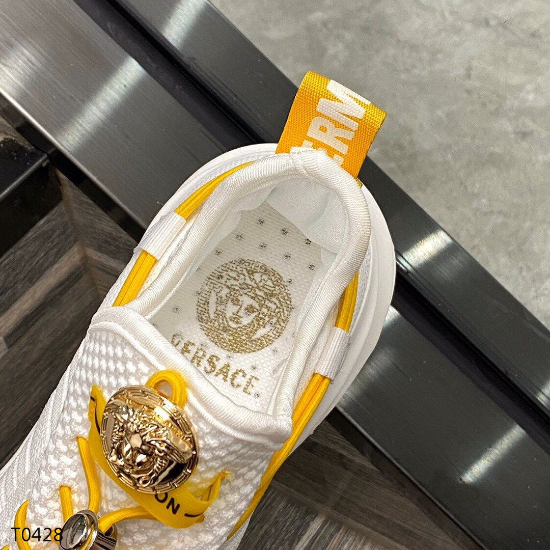 VRC Sneakers