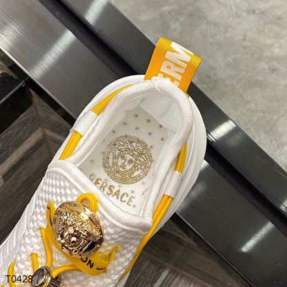 VRC Sneakers