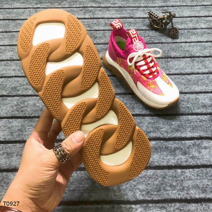 VRC Sneakers
