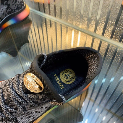 VRC  Sneakers