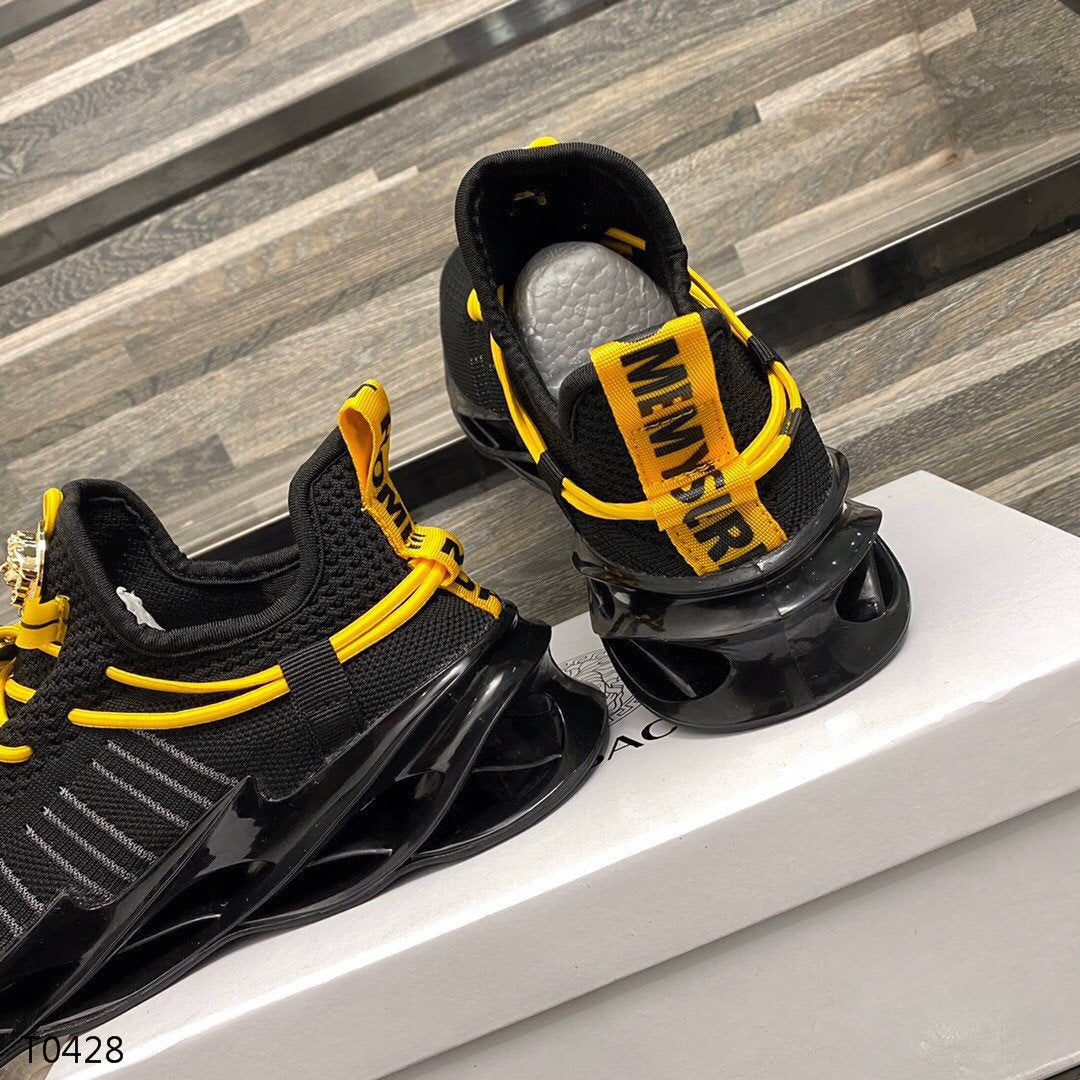 VRC Sneakers