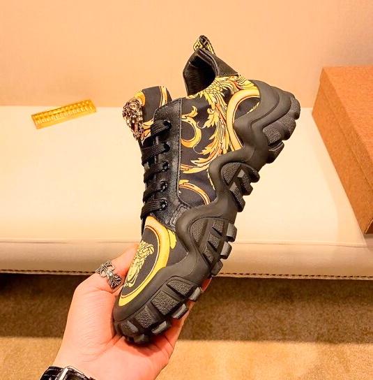 VRC  Sneakers