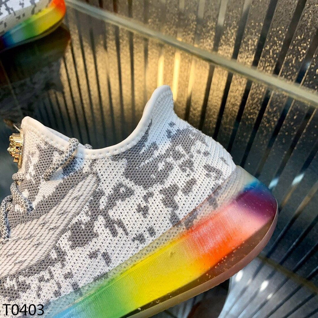 VRC  Sneakers