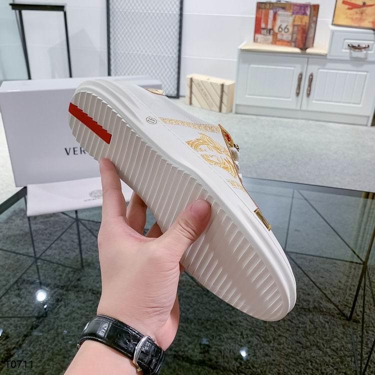 VRC  Sneakers