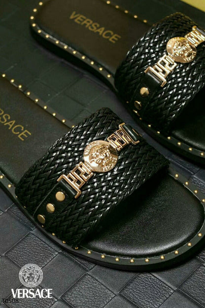 VRC  Slippers Black