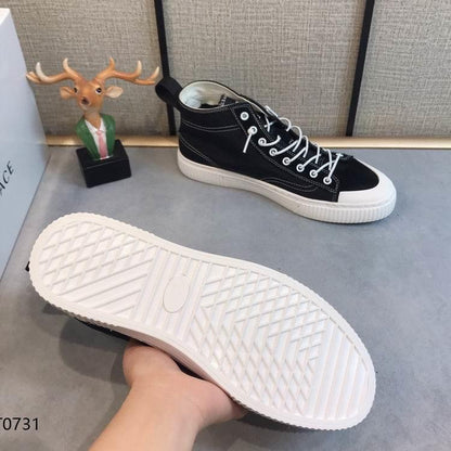 VRC Sneakers Black
