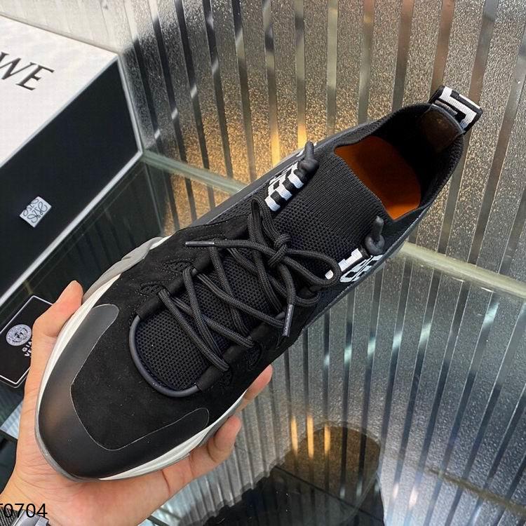 VRC Sneakers Black