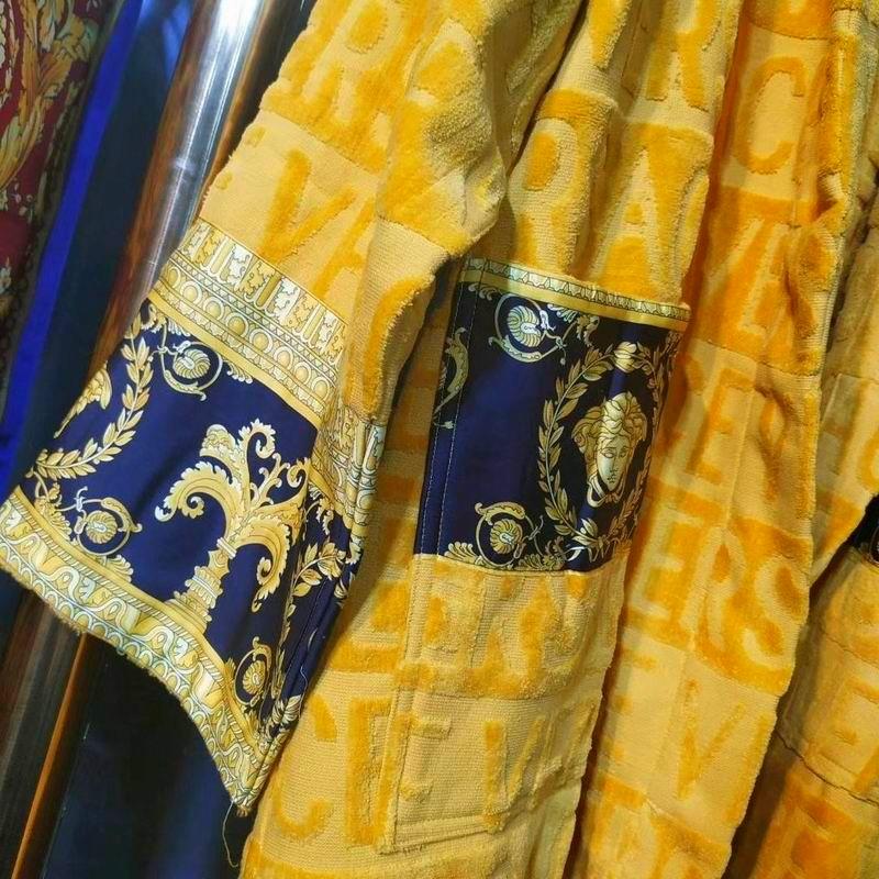 VRC Bathrobe Yellow