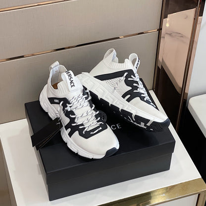 VRC Sneakers Run Away