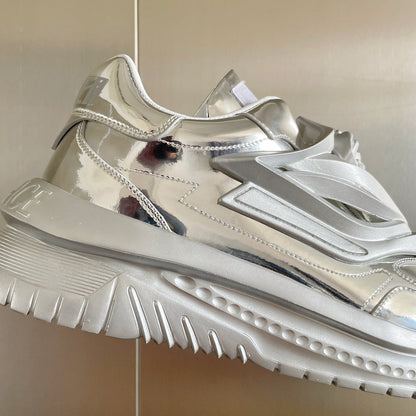 VRC Sneakers  3 Color 's