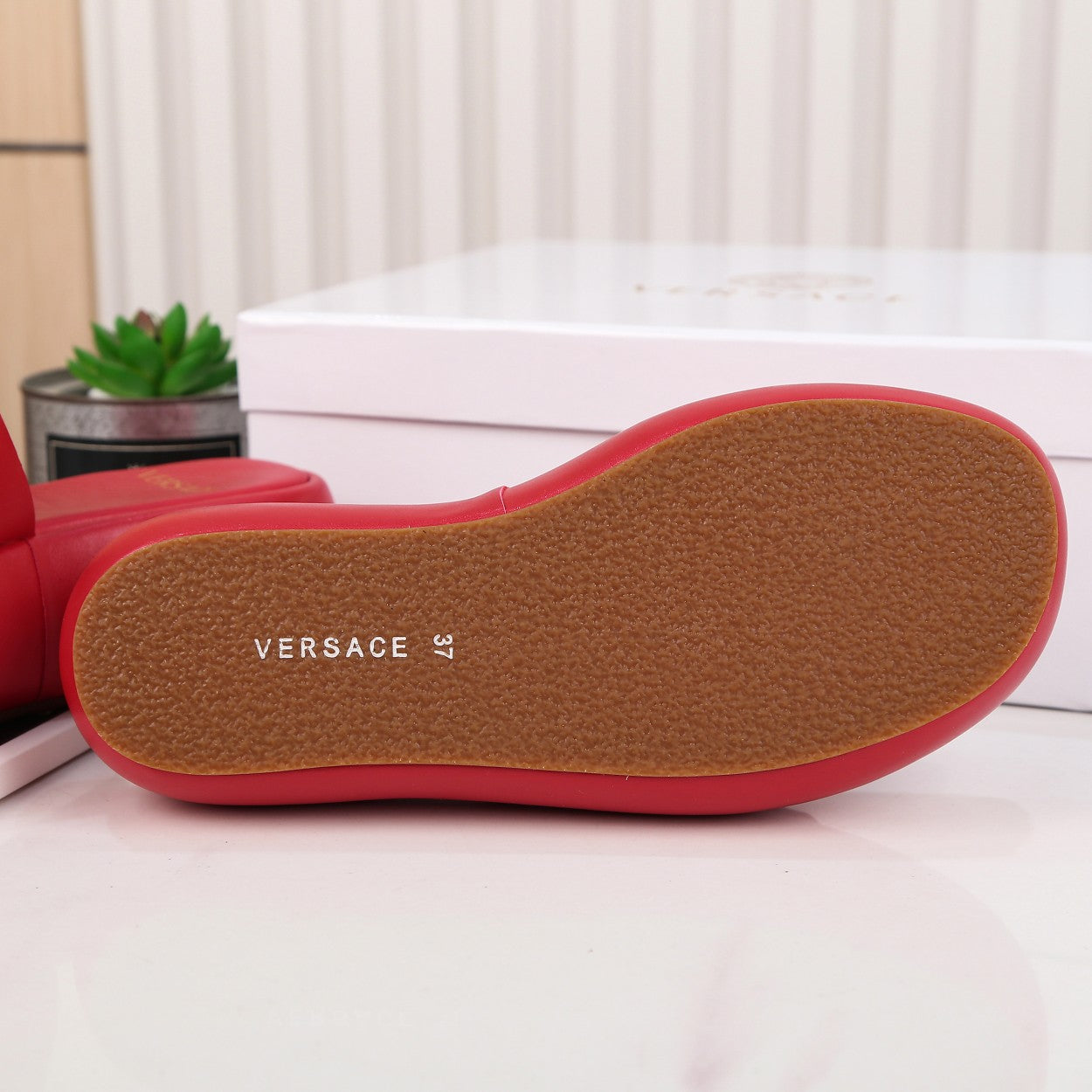 VRC  Slippers  6 Color's