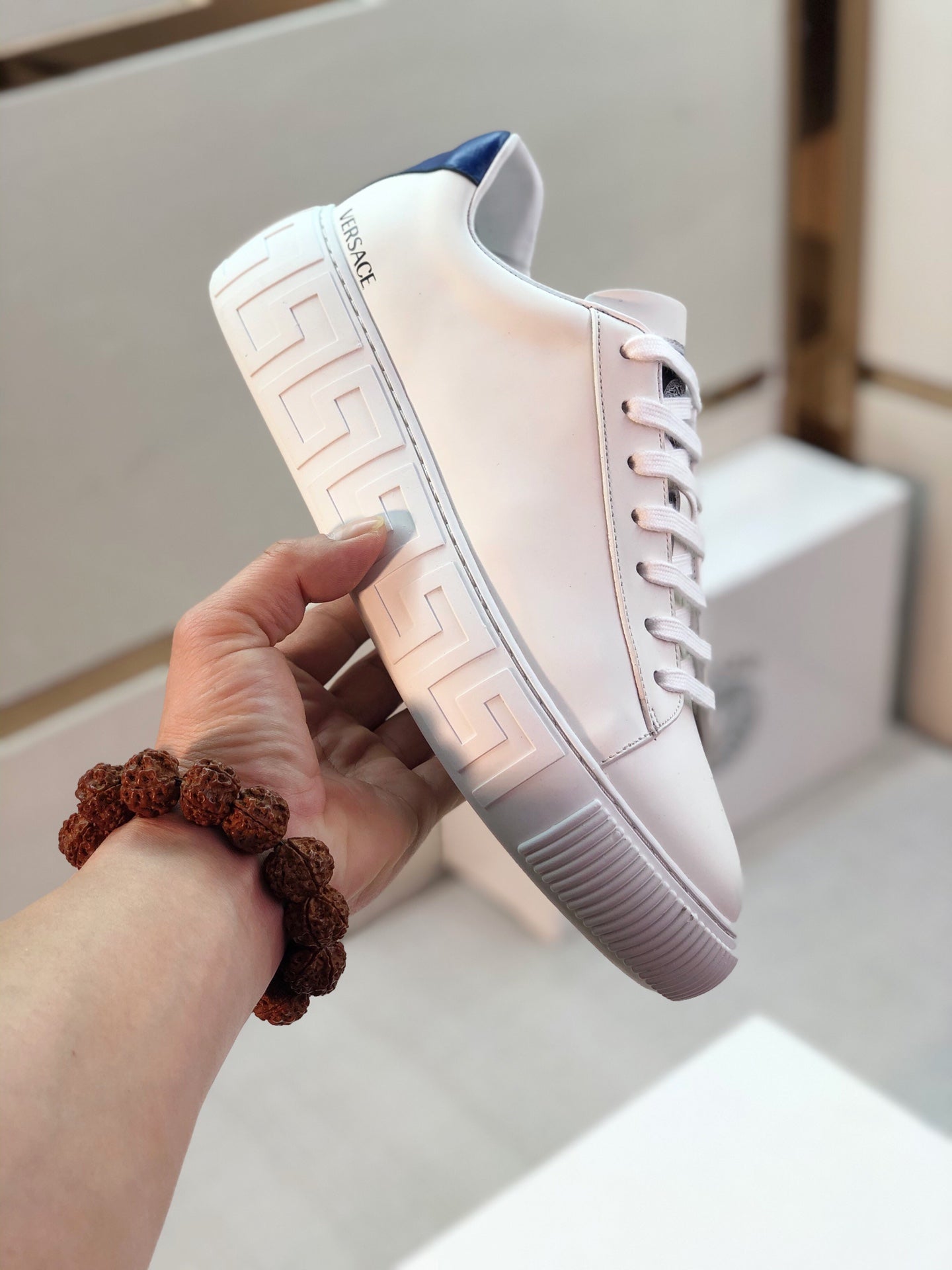 VRC Sneakers GRECA White