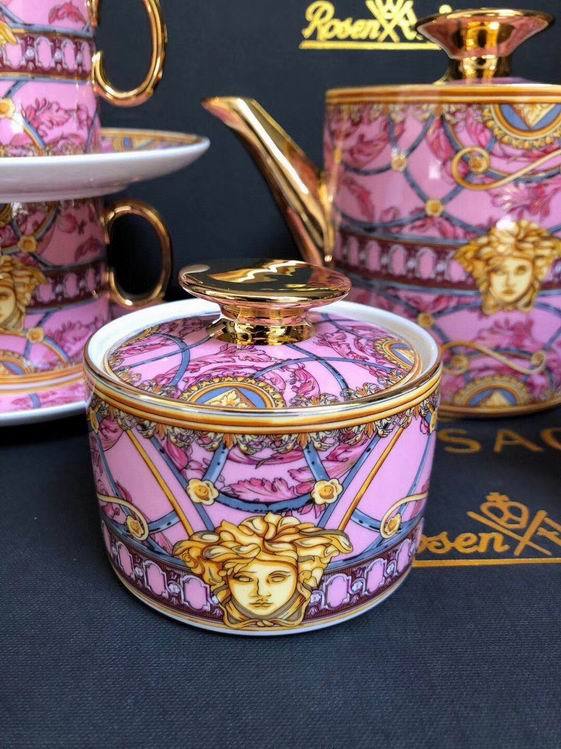 VRC Baroque Tableware Set