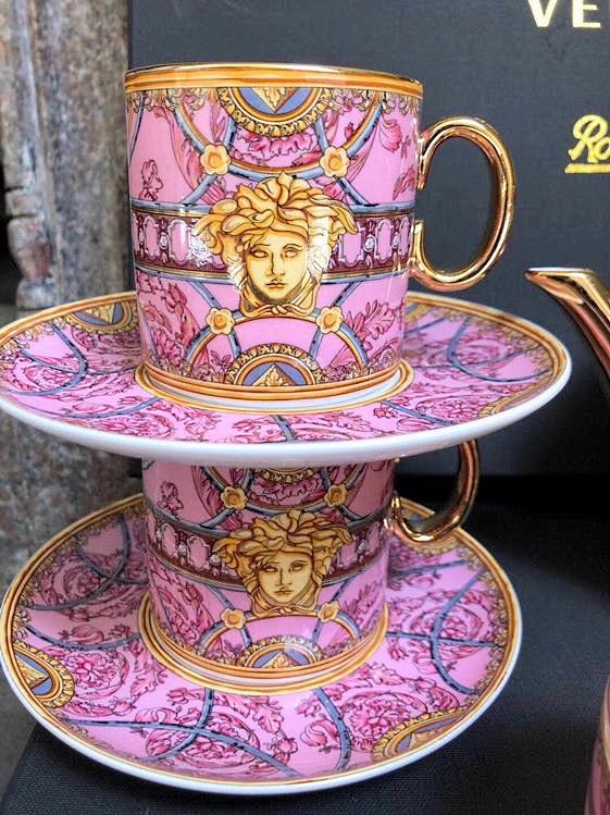 VRC Baroque Tableware Set