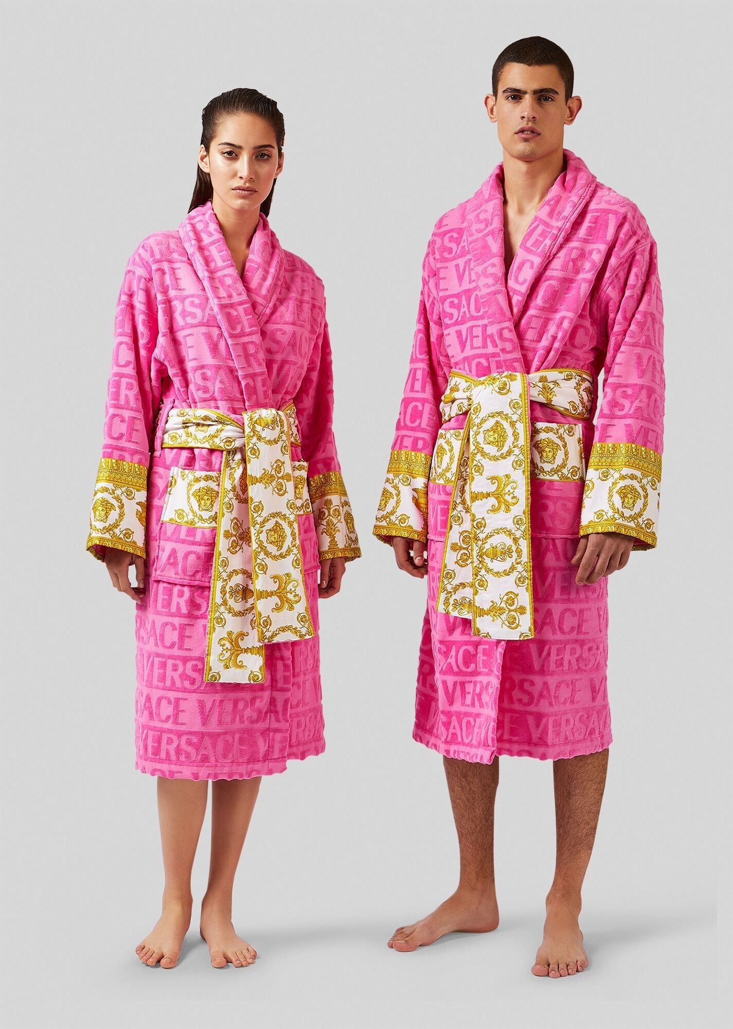 VRC Bathrobe Pink