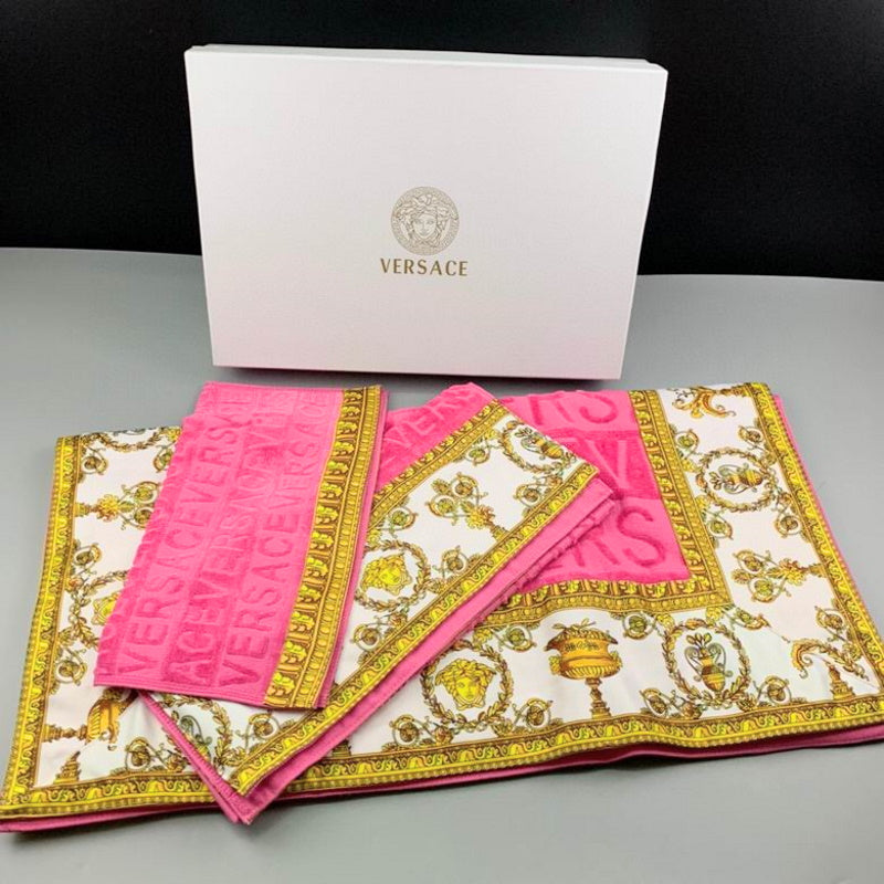 VRC Towel Set