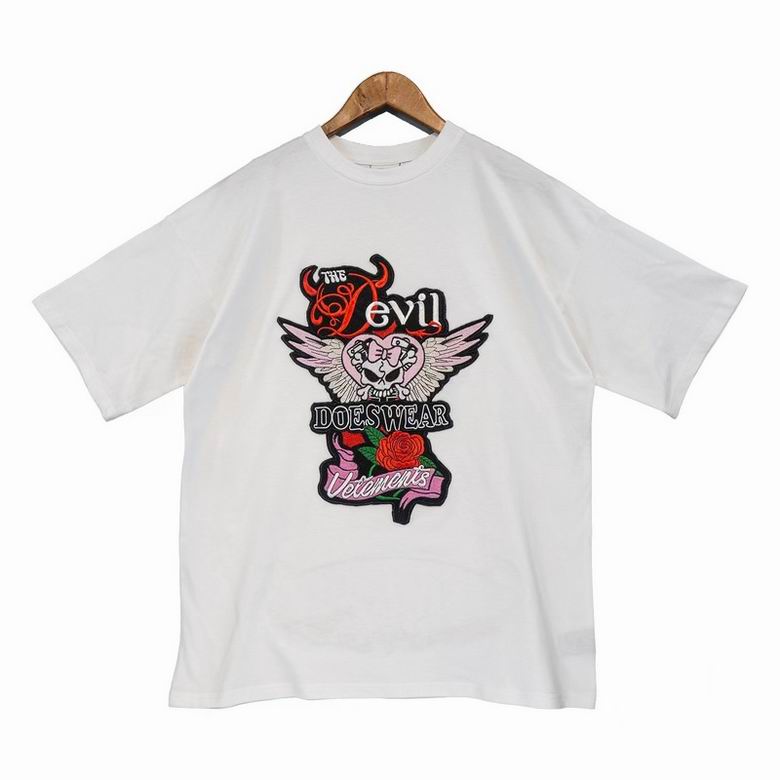 VETMENT  T- shirt  2 Color 's