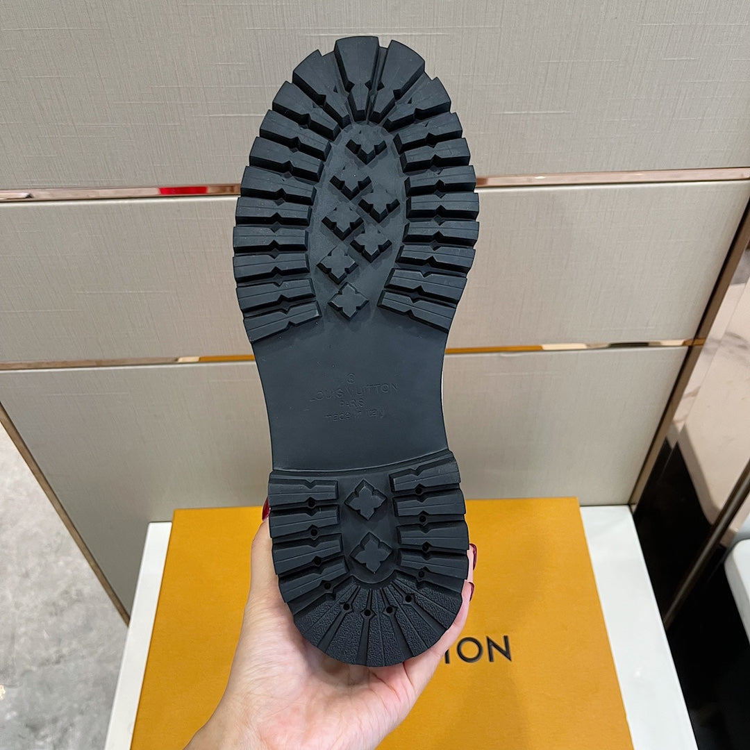 LU  Shoes Boots  Man